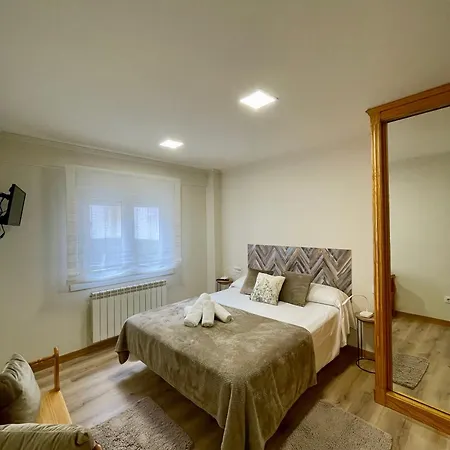 Amplio Con Terraza En Bouzas, Cerca De La Playa. *