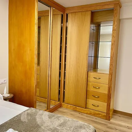 Amplio Con Terraza En Bouzas, Cerca De La Playa. Vigo