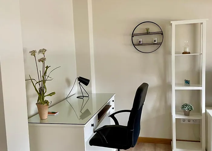 Amplio Con Terraza En Bouzas, Cerca De La Playa. Apartmán Vigo