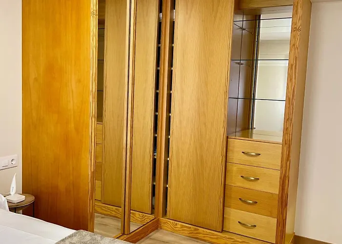 Amplio Con Terraza En Bouzas, Cerca De La Playa. Vigo